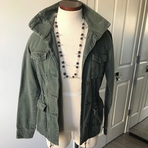 Army green drawstring jacket
